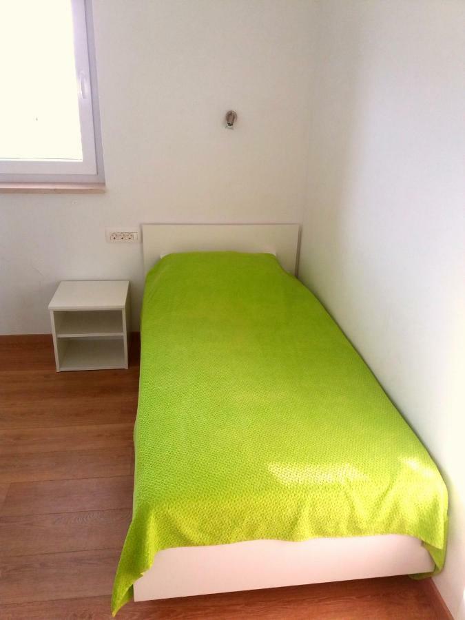 Apartments Mestrovic Лопар Екстер'єр фото